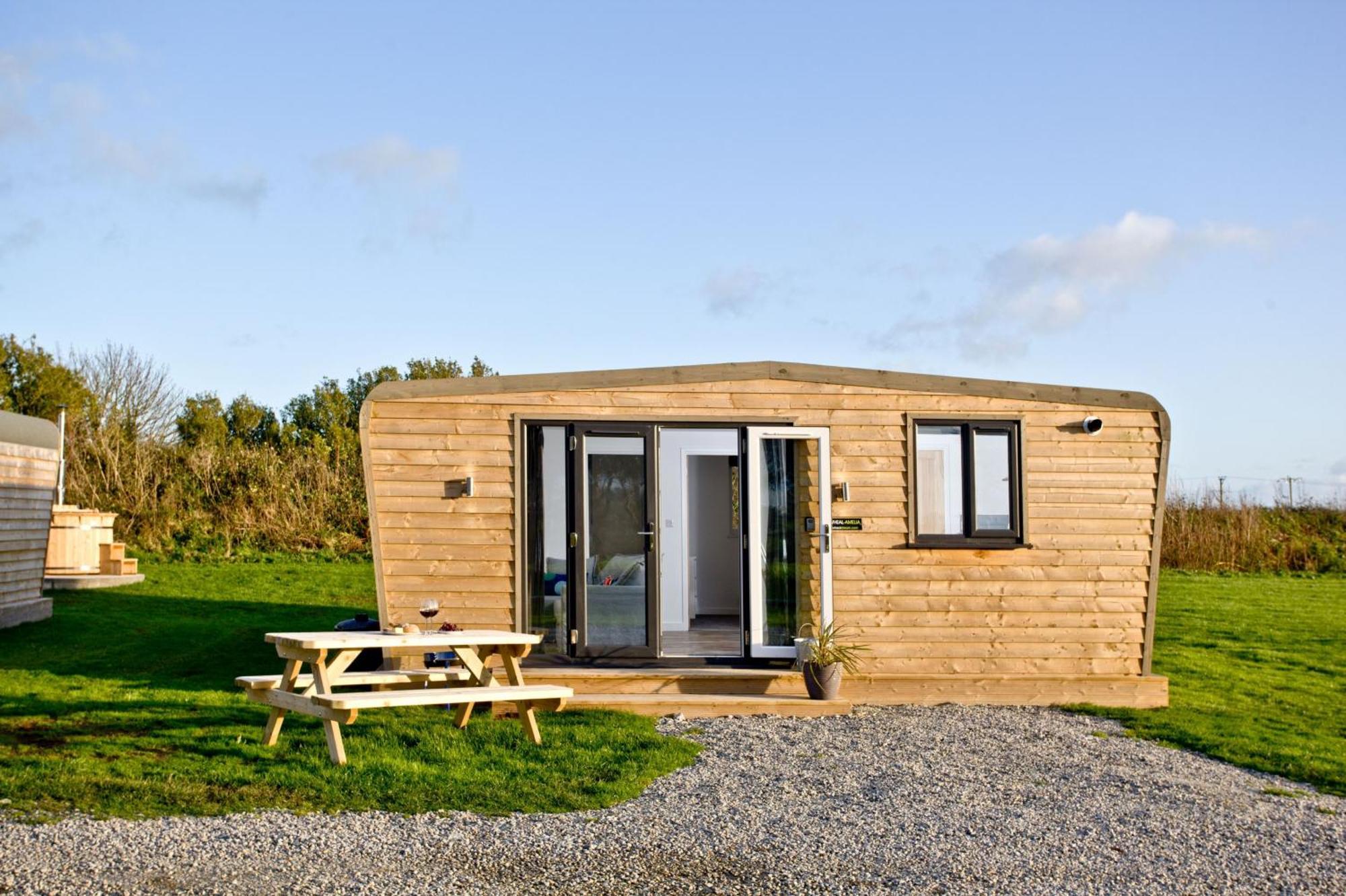 Penrose Lodge, Helston Exterior photo